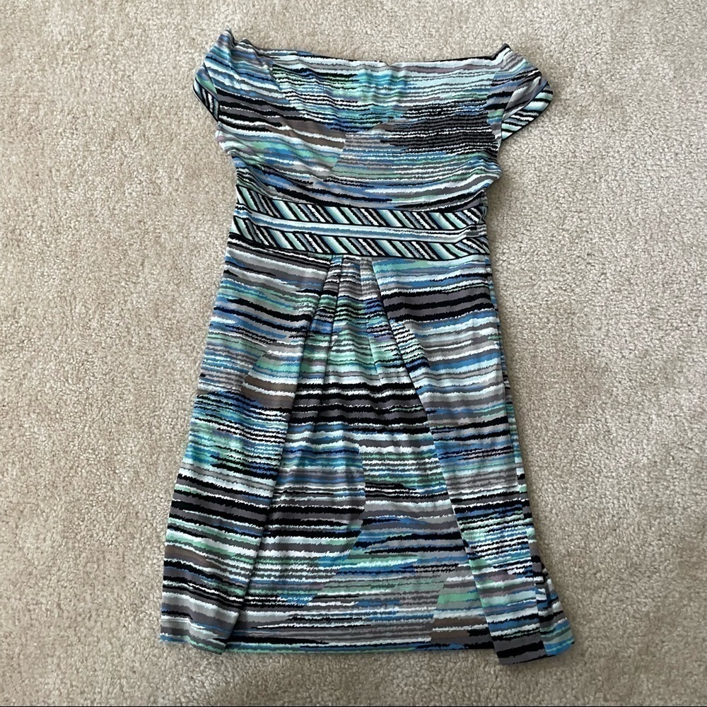 EUC Women’s BCBGMAXAZRIA Multi-Colored Dress!